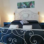 Amuri Siculo, Casa Vacanze Palermo centro